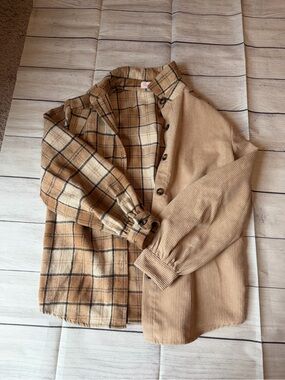 Women's Pink Lily Beige Plaid Jacket